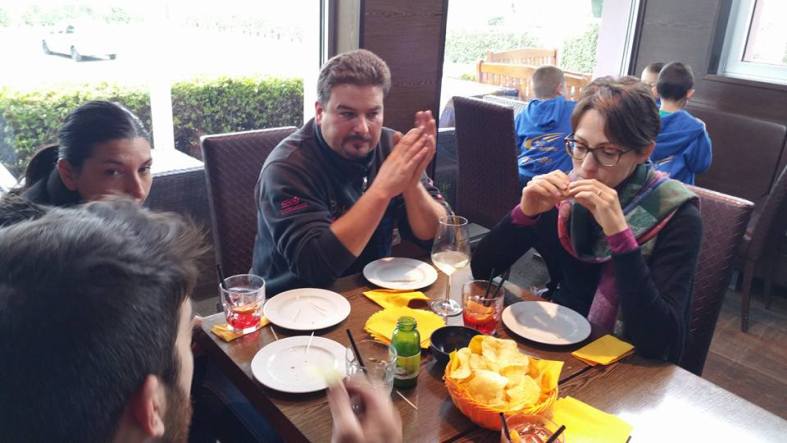 12096574_10206688586592229_1826119933872364735_n